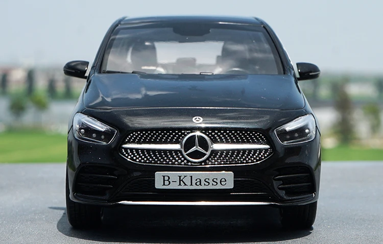 Diecast Model Car Shop 1/18 Mercedes B-Klasse Model Car Benz