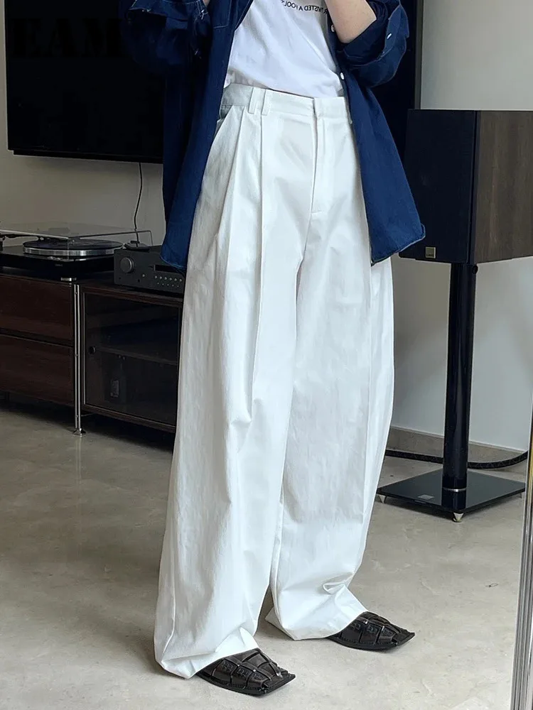 

[EAM] High Waist White Brief Pocket Pleated Long Wide Leg Pants New Trousers Women Fashion Tide Spring Autumn 2024 1DH4972