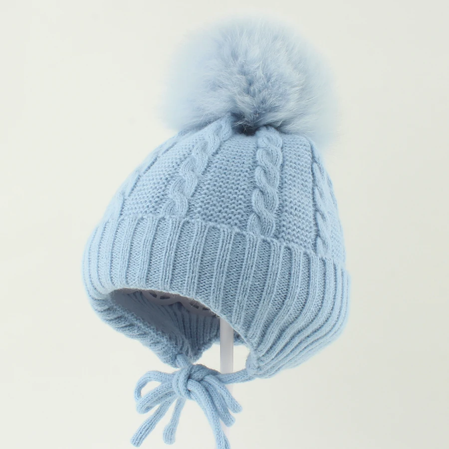 Mütze mit echtem Waschbärfell-Pompon für Kinder, Mädchen und Jungen, warme Wintermütze mit Plus-Velours, gestrickte Wollmütze für Kinder, Outdoor-Ohrenklappe, Babymütze – Detail 19