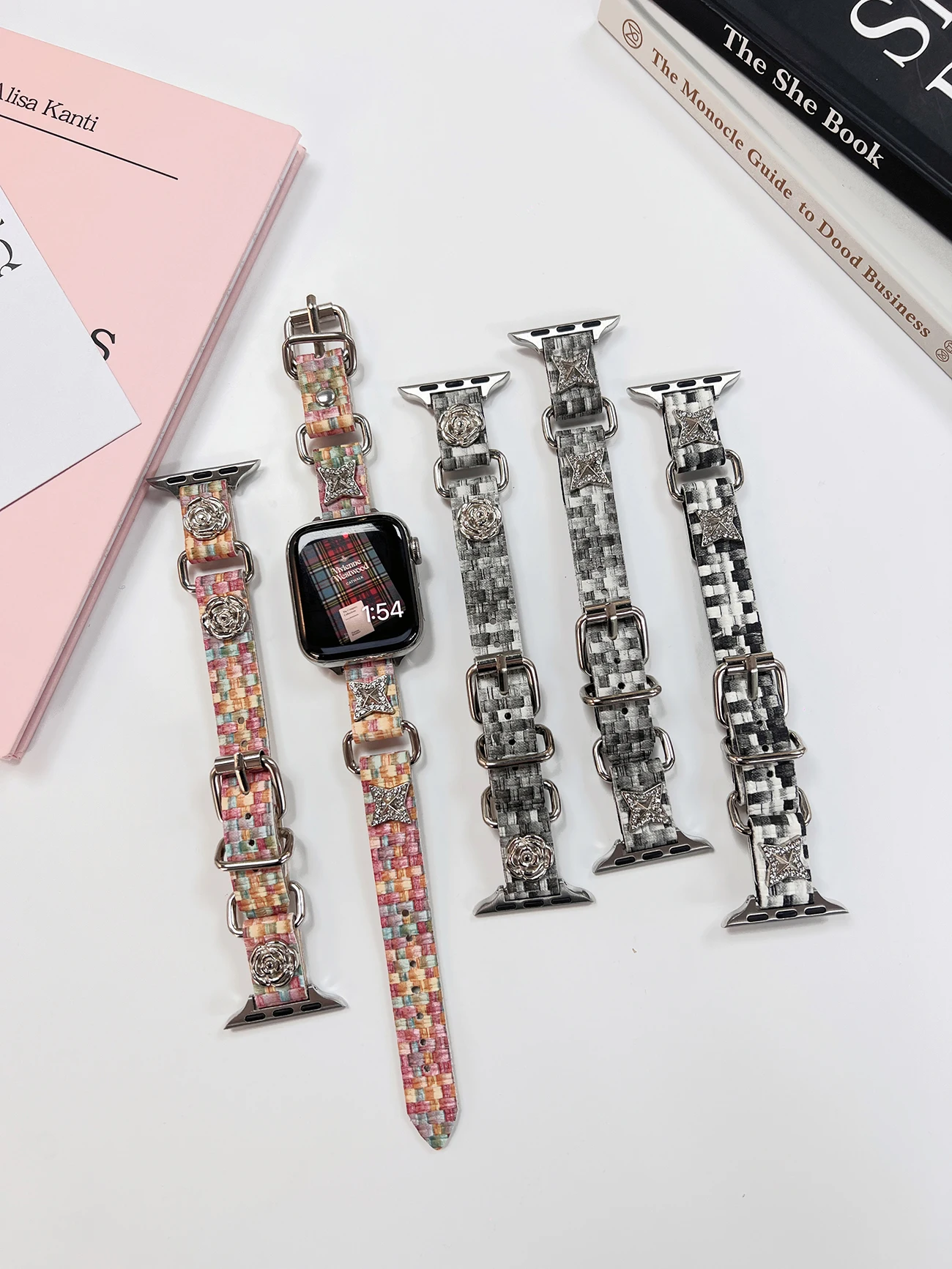 

Модный кожаный ремешок Camellia для часов Apple Watch, ремешок 45 мм 44 мм 42 мм 41 мм 40 мм 38 мм для iWatch 9 Ultra 8 49 мм 7 6 5 4 SE 3 2 1