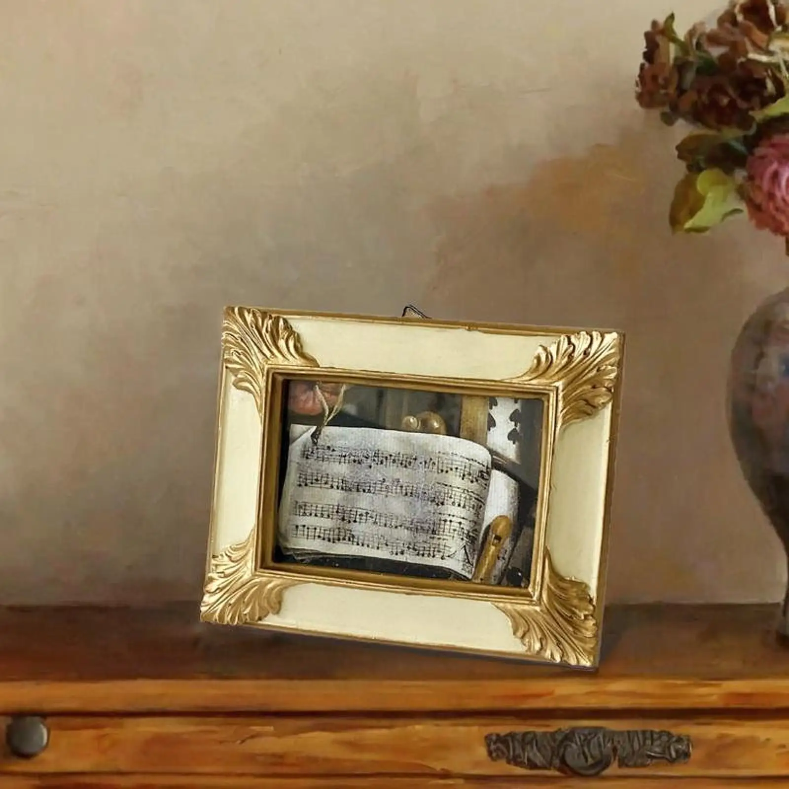 Desktop Picture Frame Centerpiece Table Decoration Home Decor Retro Style Artwork Decorative Painting for Bedroom Indoor