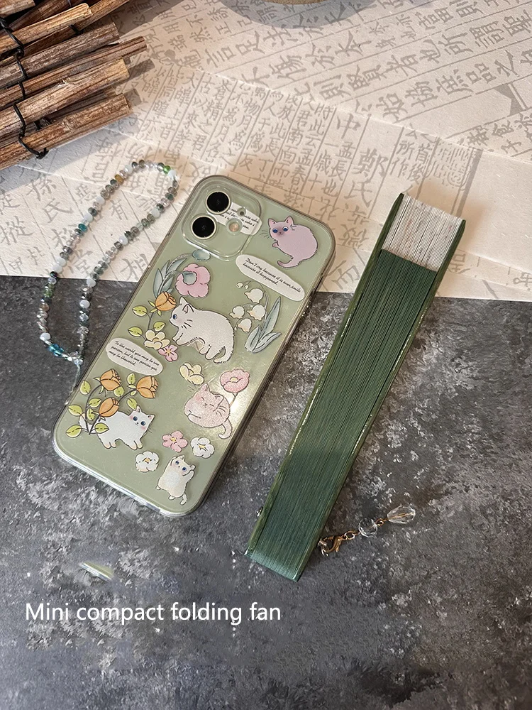 Description Picture 6 of itemMini compact folding fan Retro collection daily fan, convenient and practical to carry around, craftsmanship, gift decoration