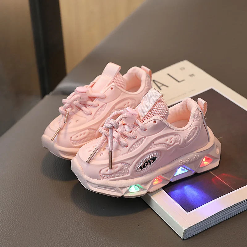 New LED Children Glowing Shoes Baby Luminous Sneakers Boys Lighting Running Shoes Kids Breathable Mesh Sneakers Size 21-30 3