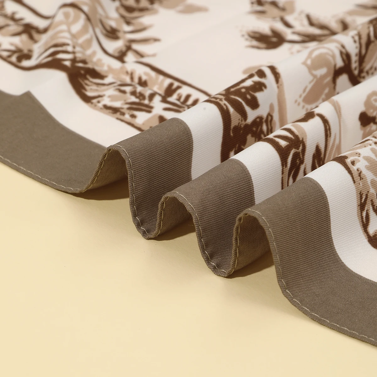 1pc Fashion Scarf Bandana Headwraps For Women Girls Vintage Four Seasons Square Hair Scarves Sport Hairscarf Bohemian Headbands