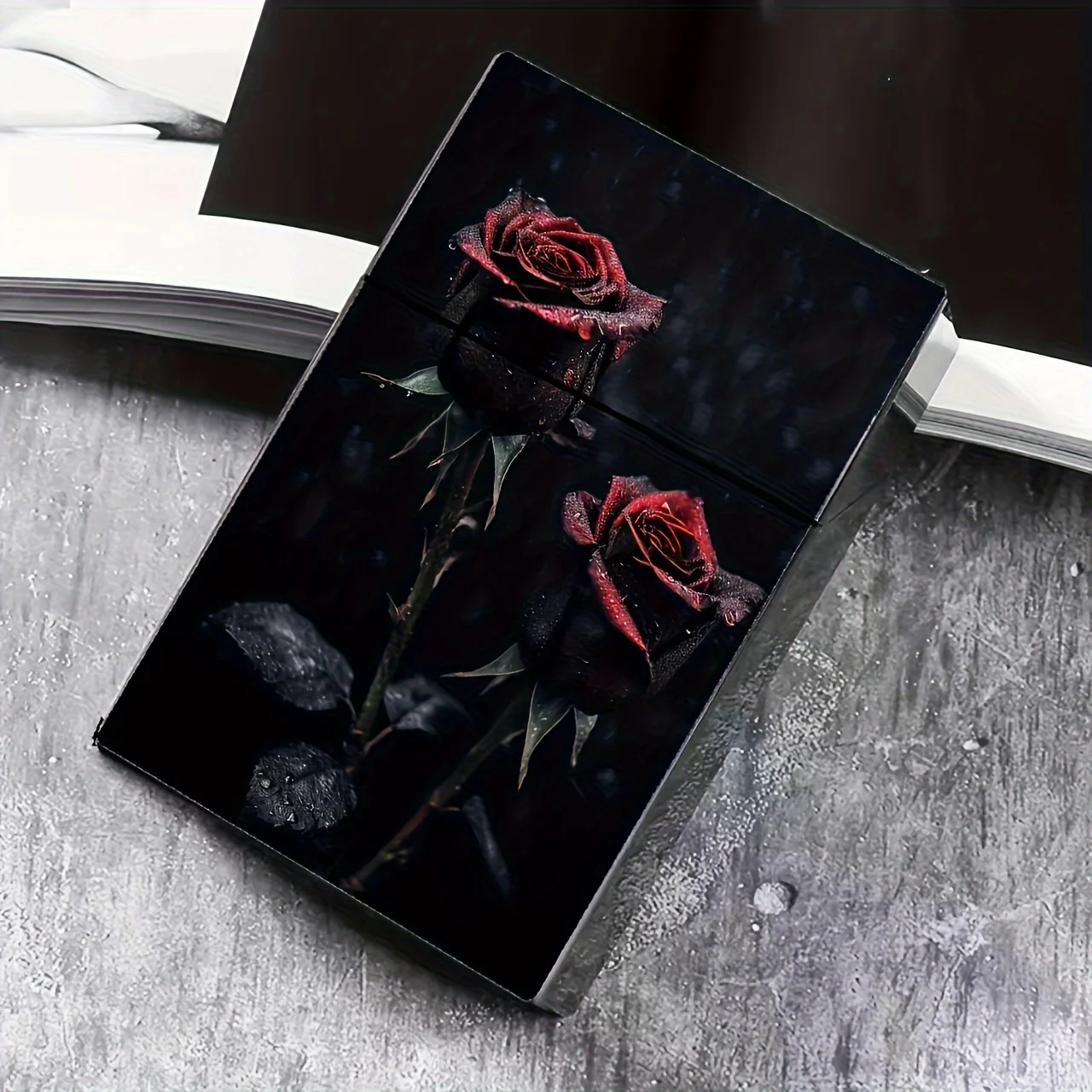 Gothic Skull and Roses Cigarette Case - Standard 84mm Size, No Battery Required, Lid Closure 3
