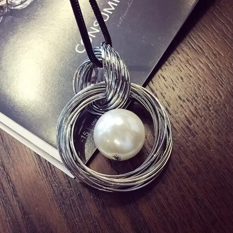 Red White Pearl Ball Pendant Long Necklaces New Circles Simulated Women Black Chain Maxi Necklace Fashion Jewelry Wholesale Gift