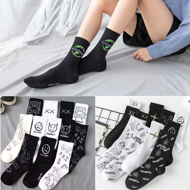 

Creative Men's & Women's Sports Graffiti Socks Tide Brand Unisex Cotton Stockings Outdoor Basketball Fitness Skarpety Gifts