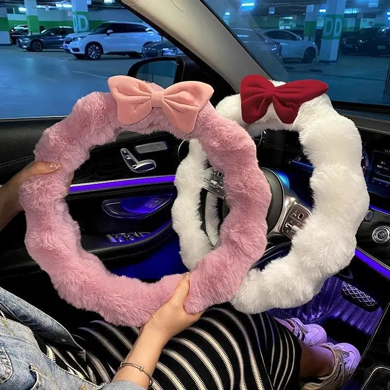 Nuovo fiocco coprivolante per auto peluche inverno caldo volante Qace Grip Cover antiscivolo protezione per volante accessori per auto