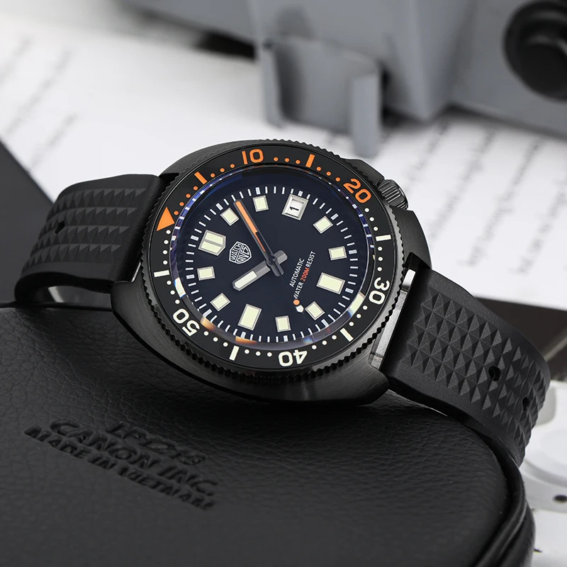 Watchdives WD6105 Automatic Diver Watch NH35 Movement Stainless Steel Sapphire Crystal Watches C3 Green Luminous Wristwatch