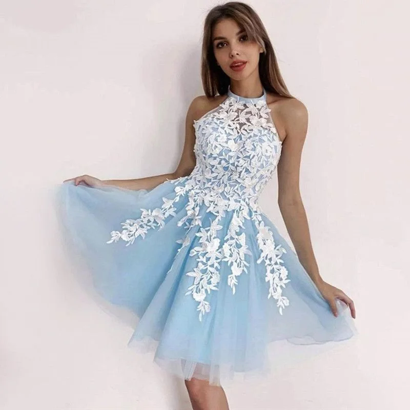 Angelsbridep Light Sky Blue Homecoming Dresses A Line Tulle White Lace Applique Halter Short A Line Abiti Da Festa Di Laurea