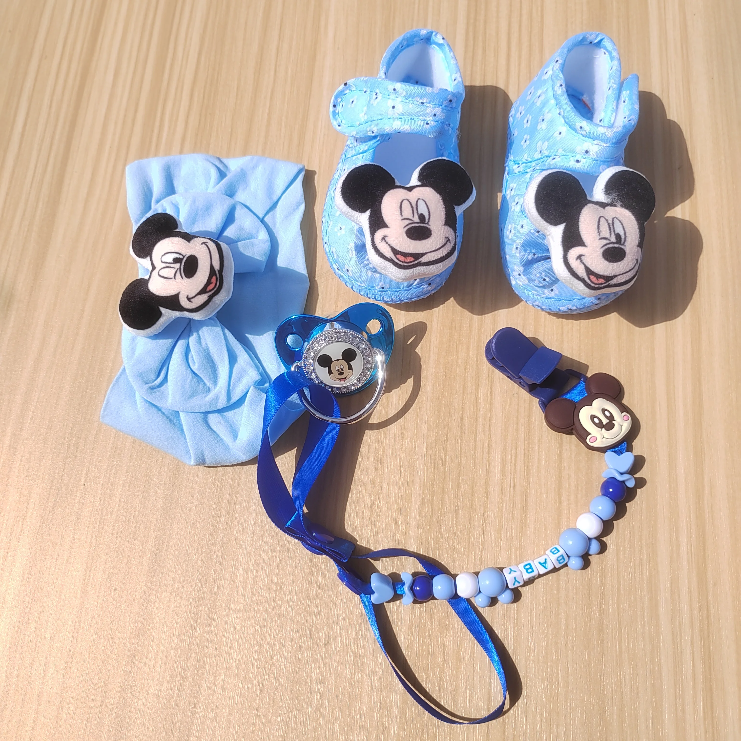 Disney Conjuntos Para Bebé Baby Summer Senza Maniche Earth Tank Top Shorts Mickey Cartoon Soft Soled Walking Shoes Kids Tetine Gift