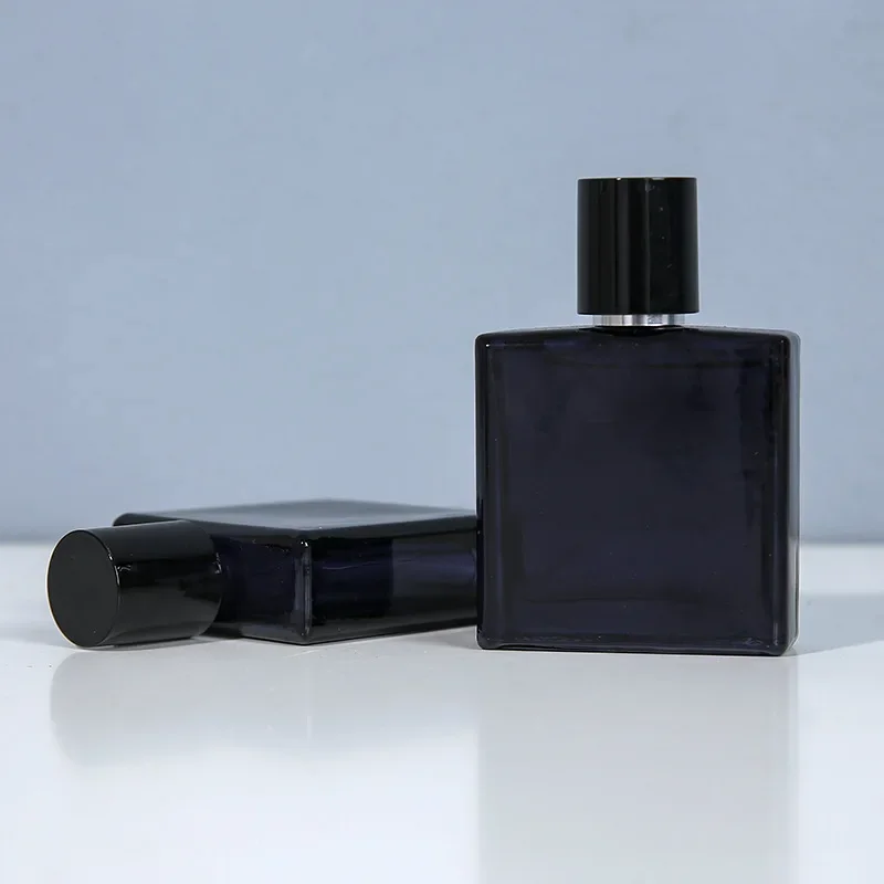 Bottiglia di profumo in pelle da 10 ml Atomizzatore di profumo riutilizzabile per bottiglia spray da viaggio con contenore di fragranza a nebbia ultra fine Bellezza