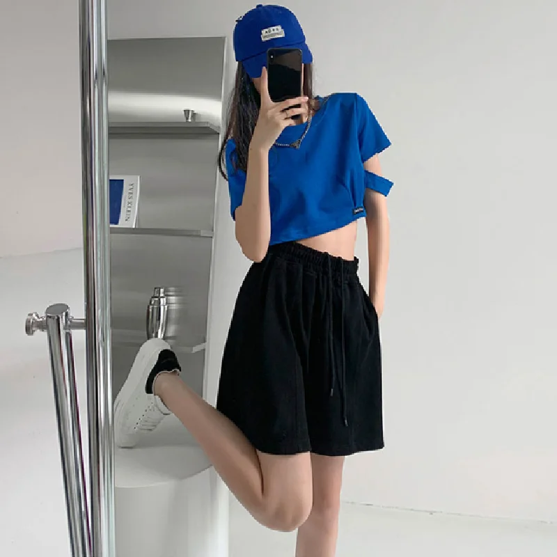 Рисунок 2 - Шорты женские спортивные однотонные