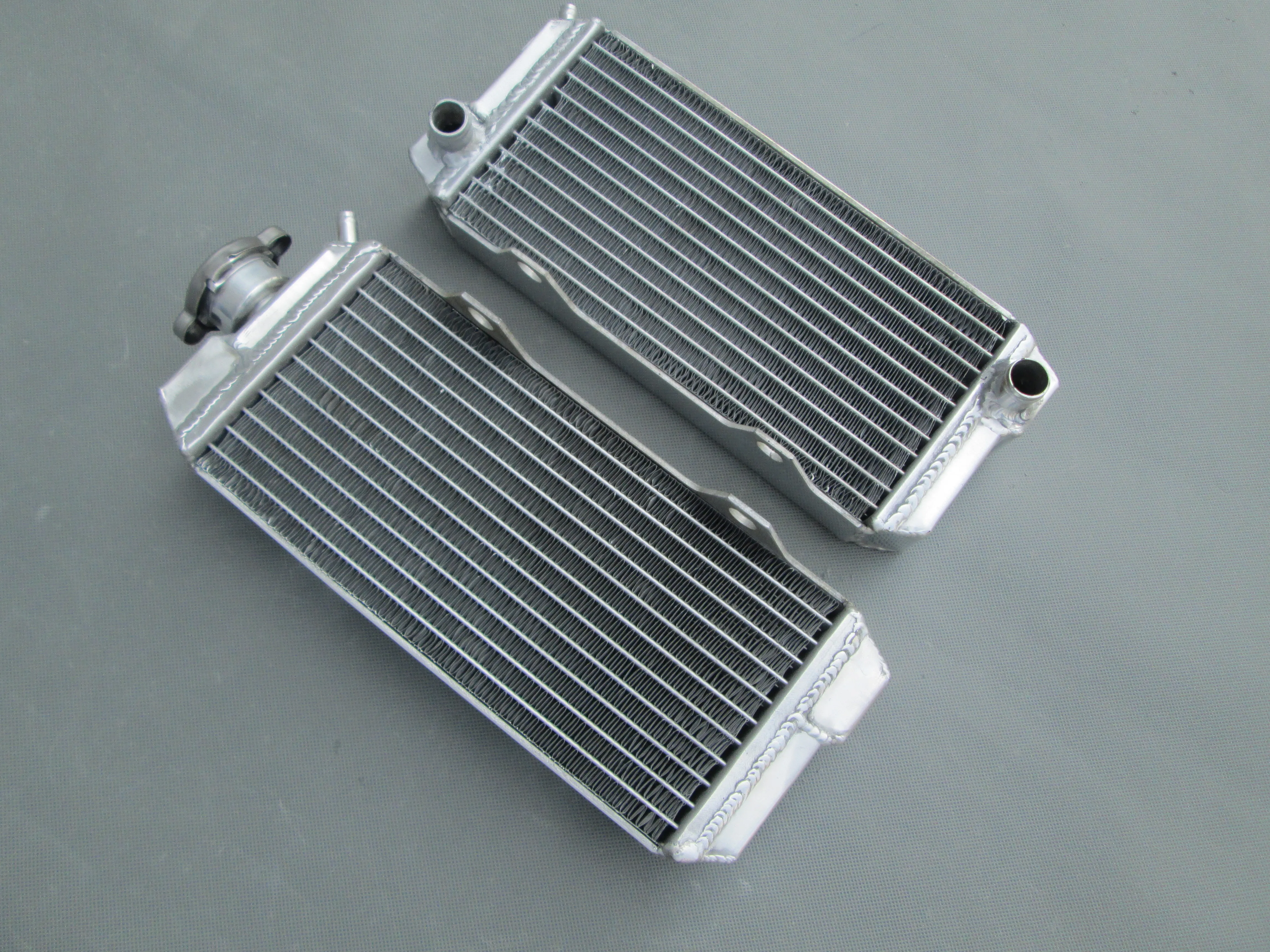 

For 1985 1986 Honda ATC250R ATC 250 R Aluminum Radiator Cooler Cooling Coolant