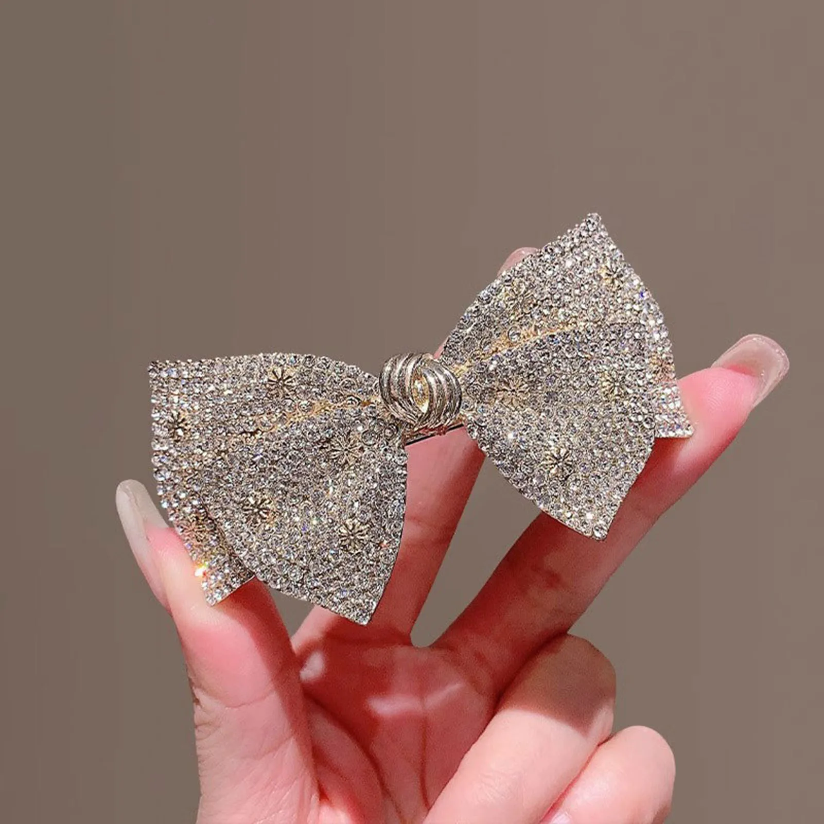 Pinza de pelo con lazo para Primavera, diamantes de imitación brillantes completos, joyería lujosa para el cabello para dama de honor, boda, banquete, fiesta