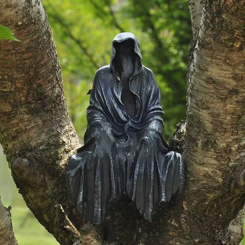 2024 New Reaping Solace The Reaper Sitting Statue Gothic Desktop Resin Black Sculptures For Home Decor Ornament