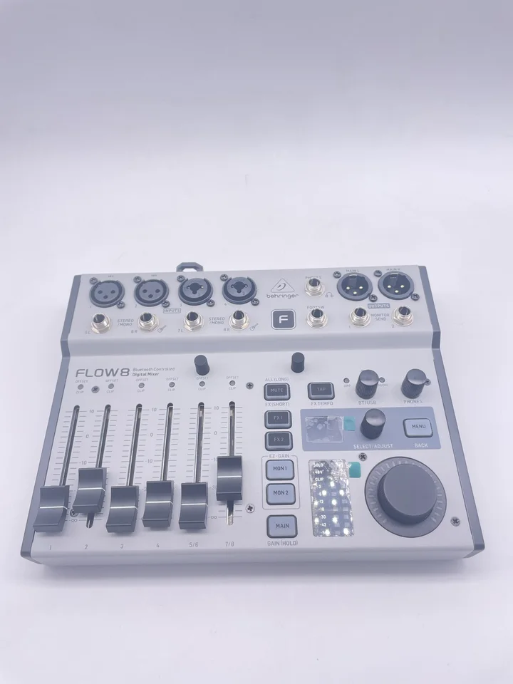 BEHRINGER flow 8 professional Digital Mixer Ultra-low noise, high