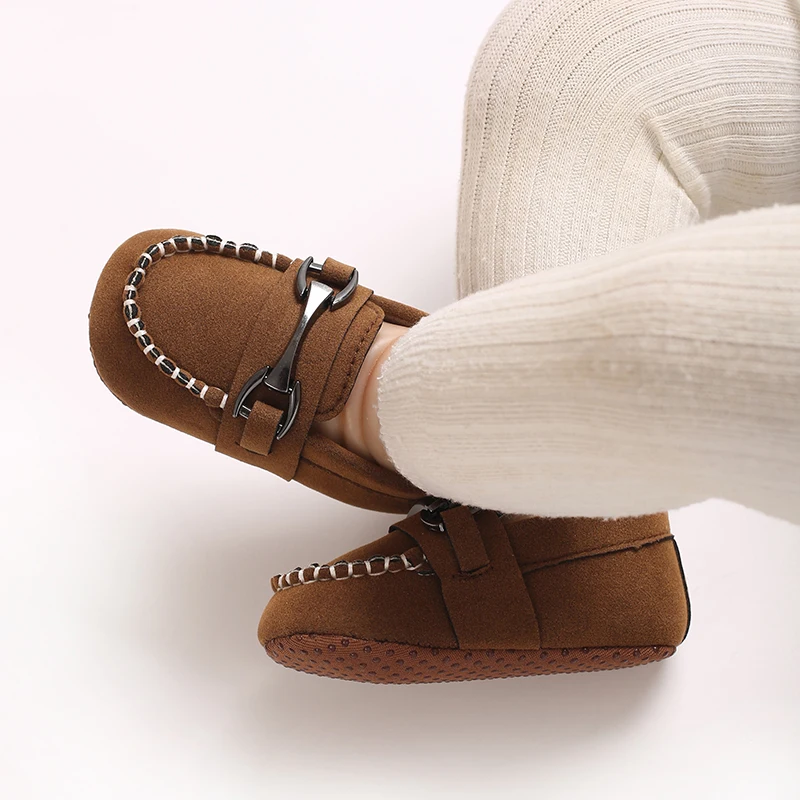 Korean Spring and Autumn Edition 0-1 Year Old Baby Walking Shoes Iron Buckle Matte Leather Bean Shoes Baby Shoes