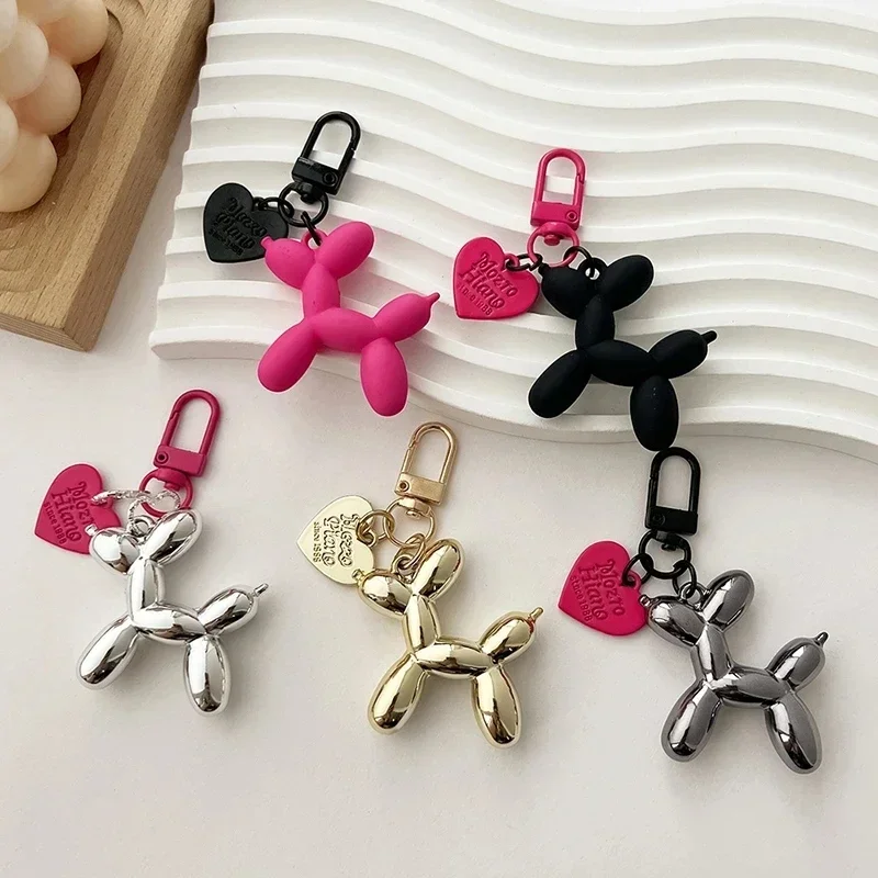 Y2K Balloon Dog Keychain Model 2