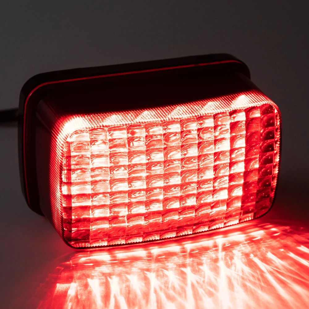 ATV LED Tail Light Brake Stop Light For Yamaha Grizzly Banshee Blaster Rear Taillight Replacement for 5KM‑8472C‑10‑00