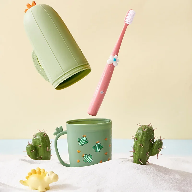 Travel Toothbrush Container Portable Toothbrush Case Well Sealed Wide Application Cute Cartoon Cactus Tumbler Cup Holder