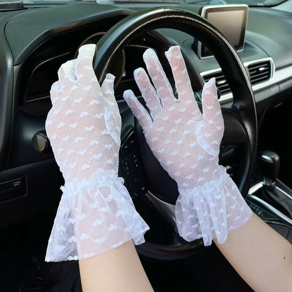 Touch Screen Sunscreen Gloves Thin Heart Embroidered Ruffles Lace Gloves Mesh Mittens Cycling