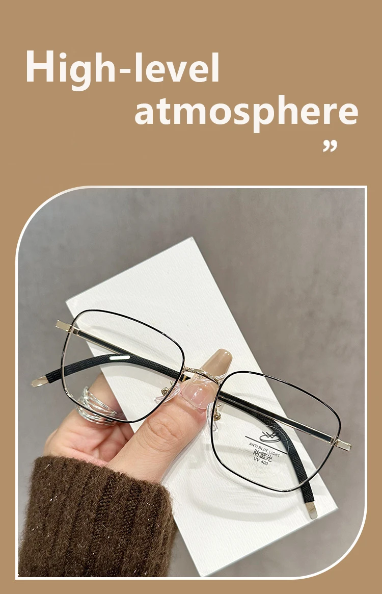 Quadratischer Rahmen, Anti-Blau, flacher Lichtspiegel ohne Make-up, modische goldene Seide, einfache Brille für Frauen, Myopie-Brillengestell – Detail 3