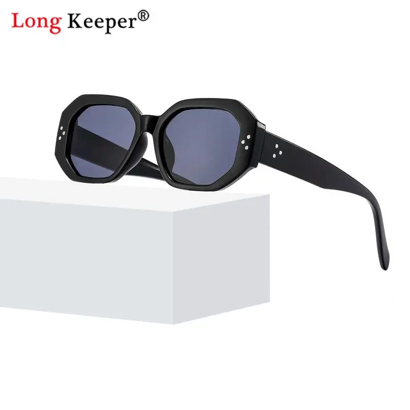 

Vintage Polygon Sunglasses Women Men Rivets Decor Sun Glasses Retro Colorful Punk Female Outdoor 2024 Eyeglasses Uv400 Shades