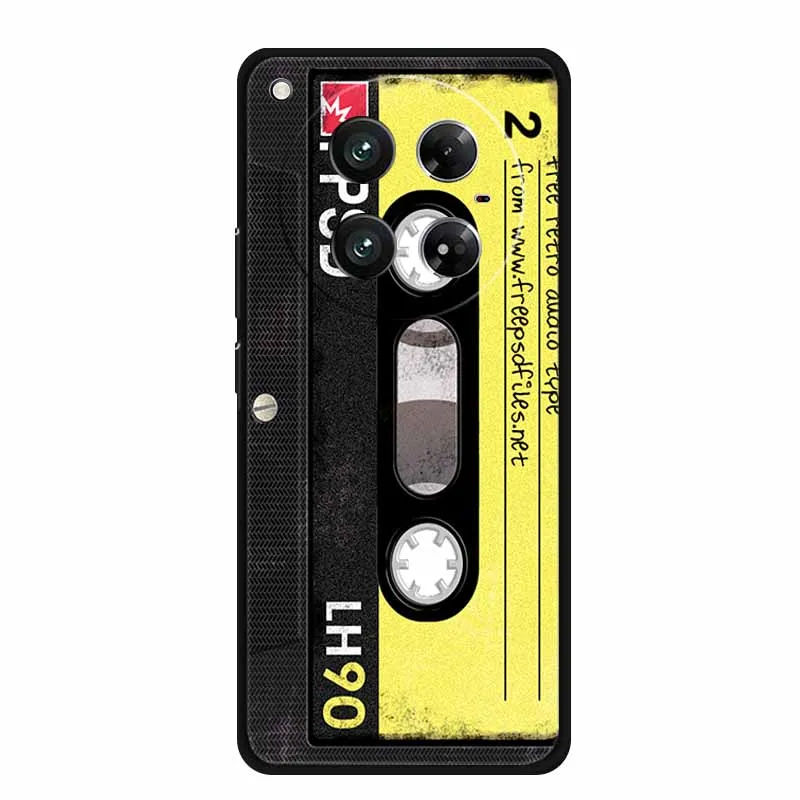Stylish Black Silicone Soft Back Cover for Smartphones - 6.78  Capa