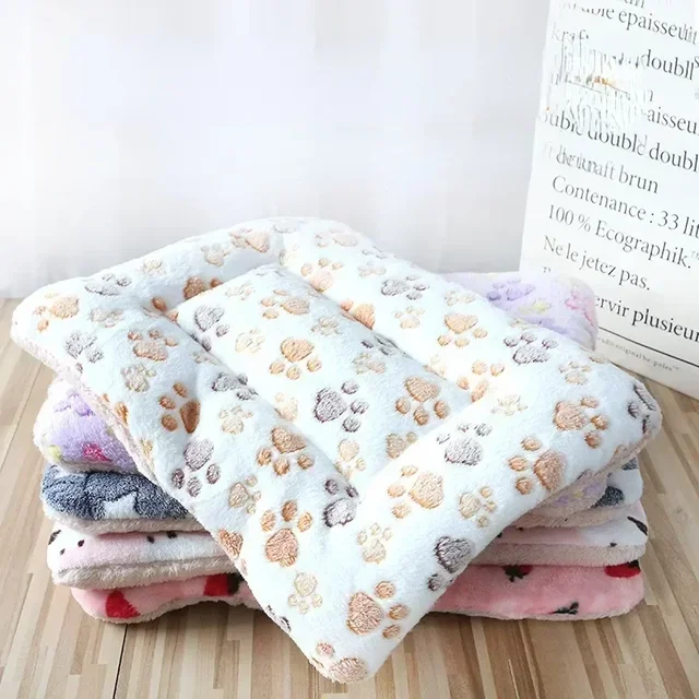 Tapis de Lit Doux et Court en Peluche pour Animaux de Compagnie, Couverture Chaude pour Chats et Petits Chiens, Accessoires Mignons pour Chaton 1