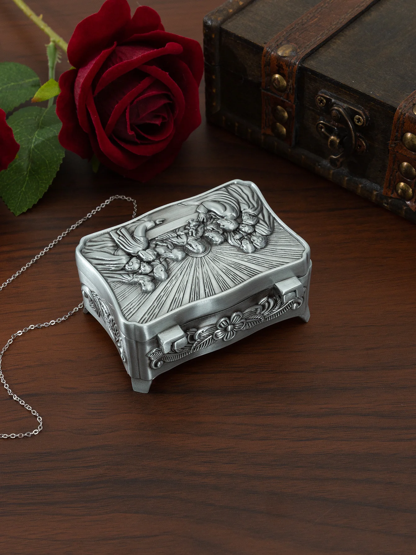 European retro metal crafts Last Supper jewelry storage box creative storage jewelry gift collection box relic mini storage boxes