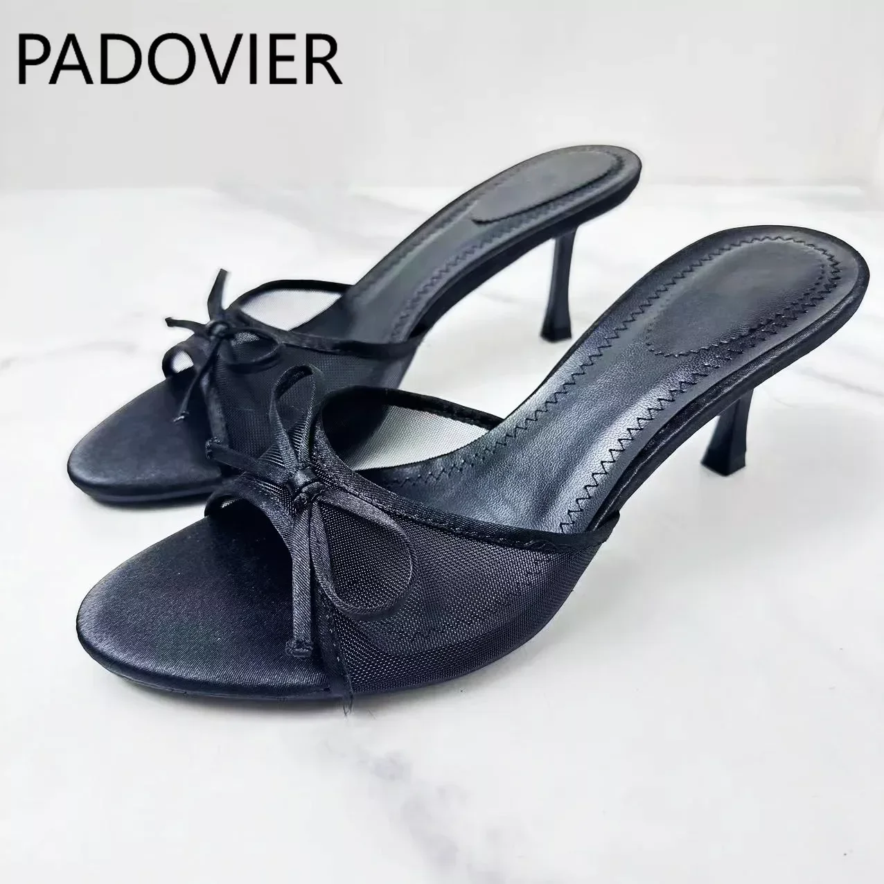 

Women's 2024 New Fashion Joker Sandals and Slippers With Square Toe Thick Sandals Joker Open Toe Women's Shoes.