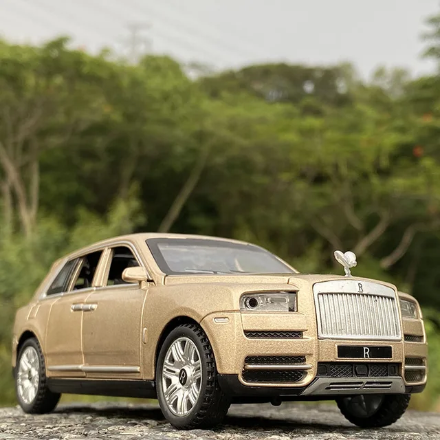 1:32 Rolls Royce SUV Cullinan Alloy Car Model Diecasts Metal Toy Car Model Simulation Sound and Light Collection Childrens Gifts 2
