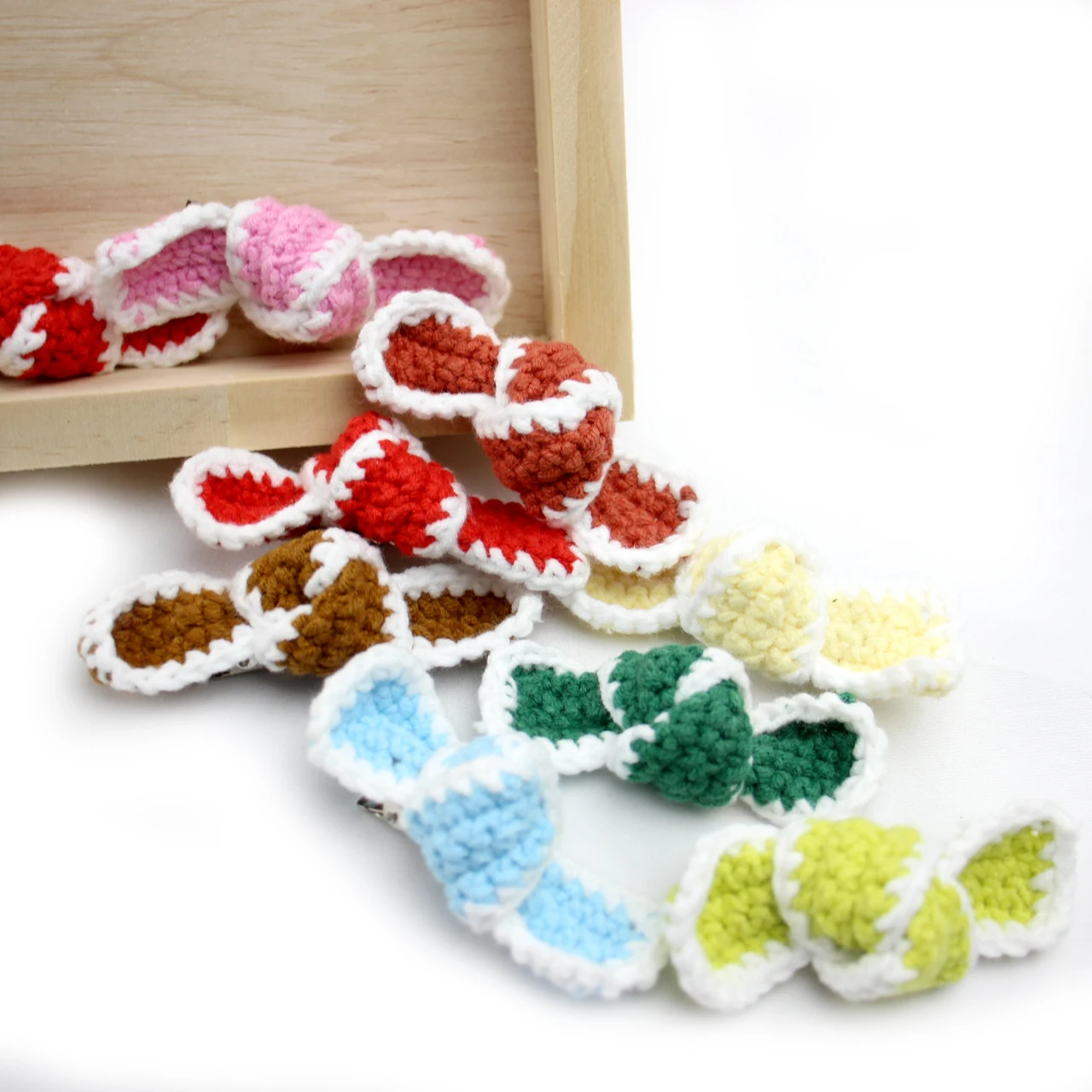 1pc 소녀 헤어핀 크로 셰 뜨개질 니트 달콤한 공주 hairbows 스냅 클립 헤어 그립 수제 안전 어린이 헤어 액세서리