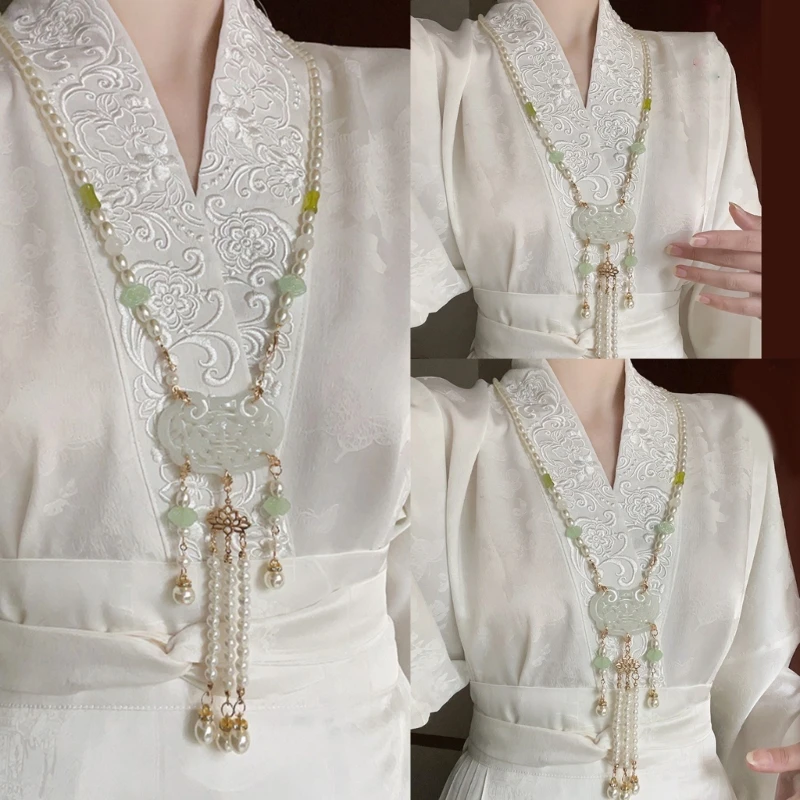 

Traditional Costume Fringed Chain Horse Face Skirt Pendant Necklace Decorative Pearl Chain Cheongsam Decors