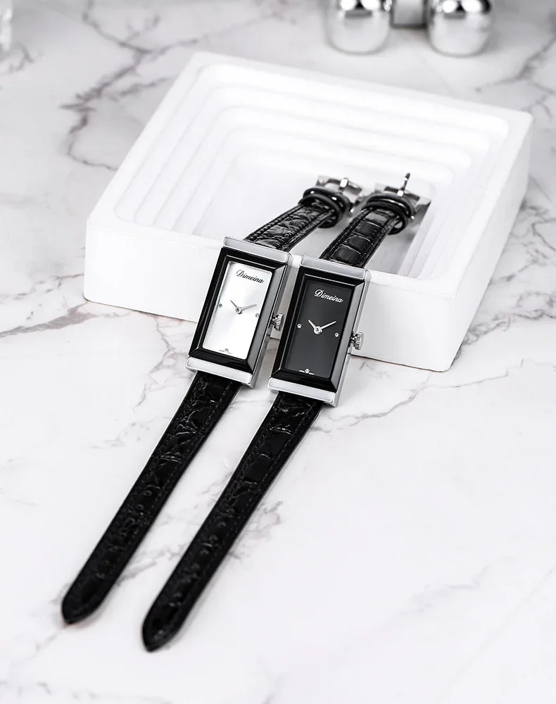 ساعة كوارتز نسائية فاخرة مستطيلة الشكل على مدار ال...