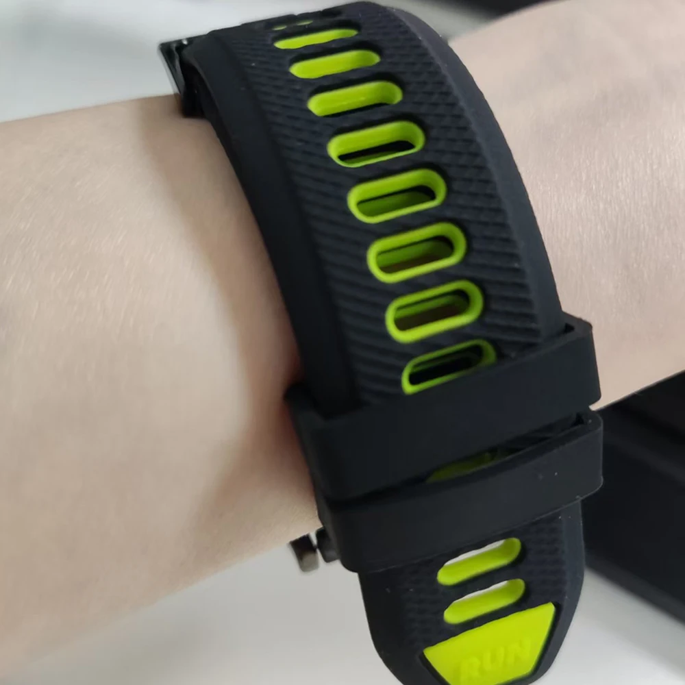 Silicone Replacement Strap - 20mm/22mm Adjustable Wristband