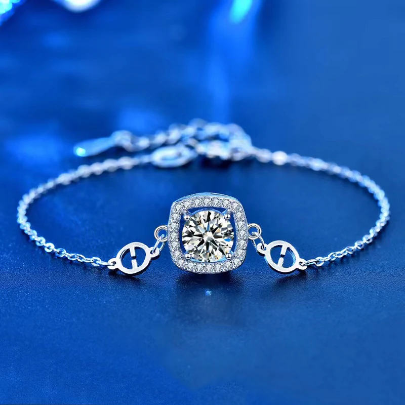 

Trendy 925 Sterling Silver 0.5ct D Color VVS1 Square Moissanite Bracelet for Women Jewelry Plated White Gold Diamond Test Pass