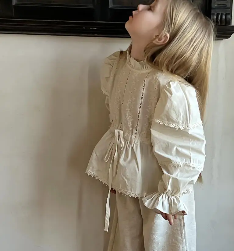 New Stlye Girls Lace Shirt Spring Cotton Full Sleeve Fashion Girls Blouse 2-7 year WW135