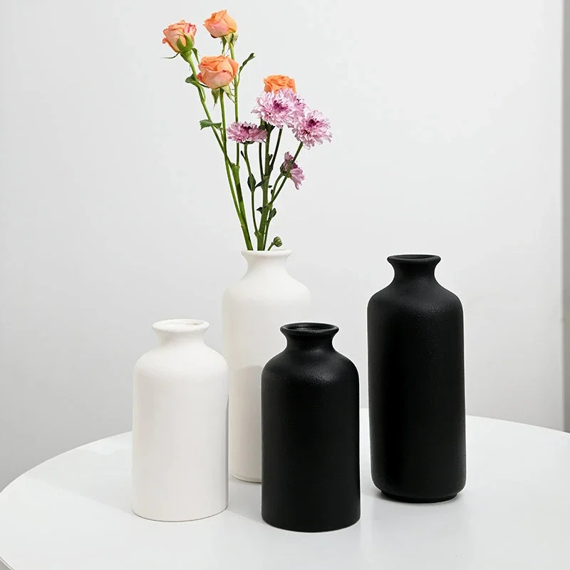 Minimalist Ceramic Vase Nordic Black and White Flower Vases Home Living Room Dried Flower Pot Decor Korean Style Home Decoration 2