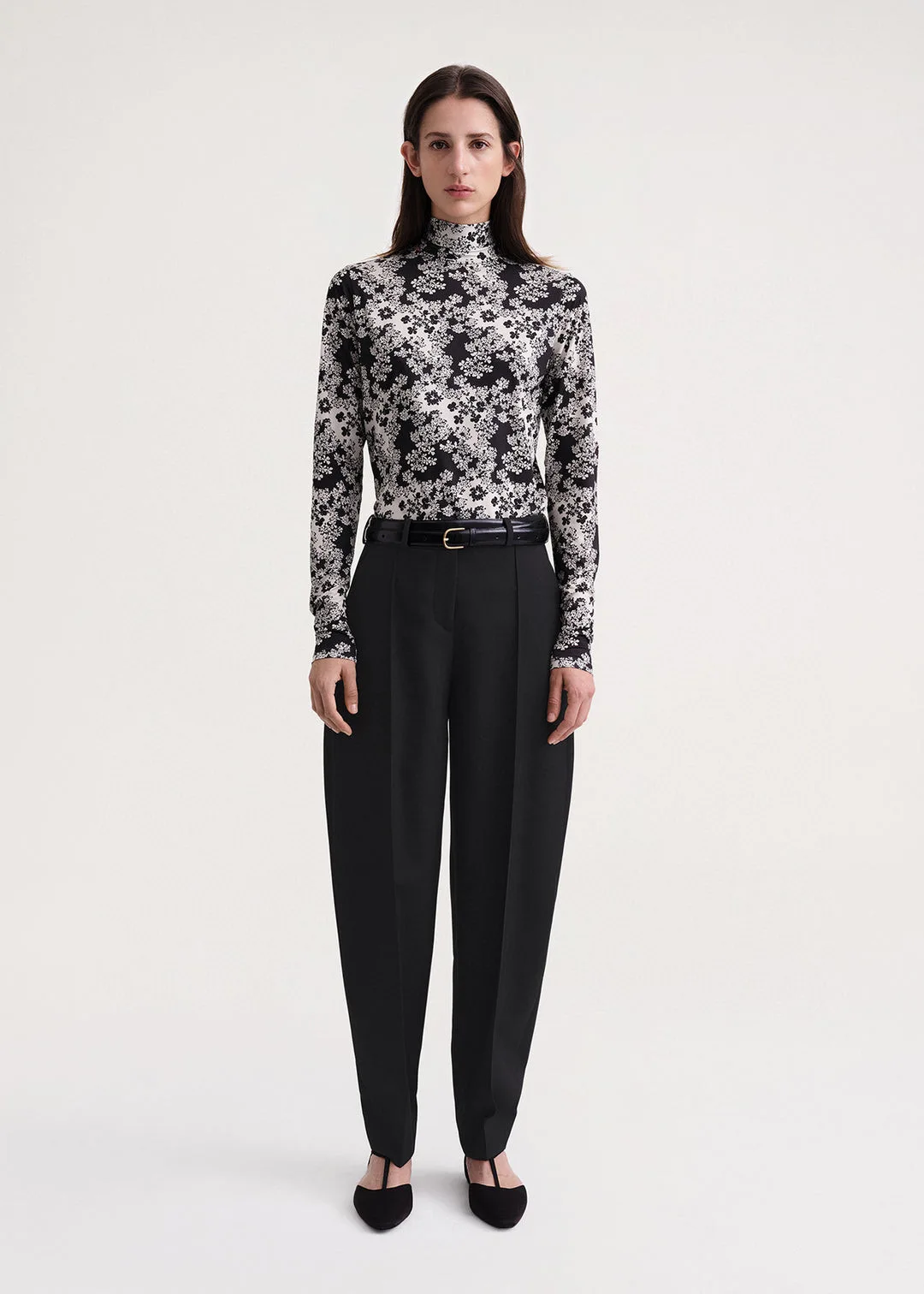 

T0teme Autumn/Spring Women Tops Shirt Polyester Elastic Full Sleeve Turtle Neck Slim Fit Casual Vintage High Street Floral