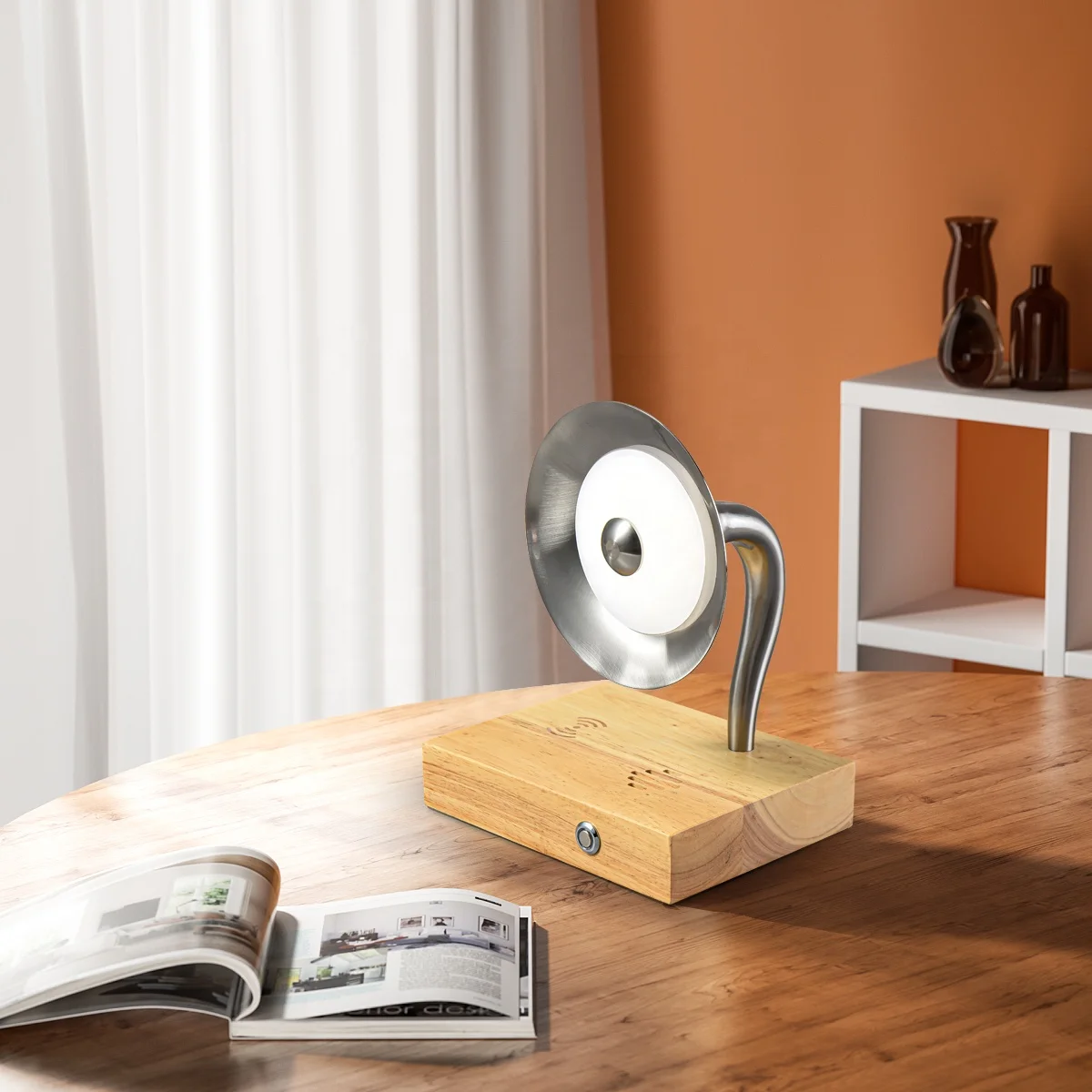 

2022 Wood Base Luxury Clock Light Wireless Charging Lamp Touch Dimming Table Lamp Old Style Desk Lamp