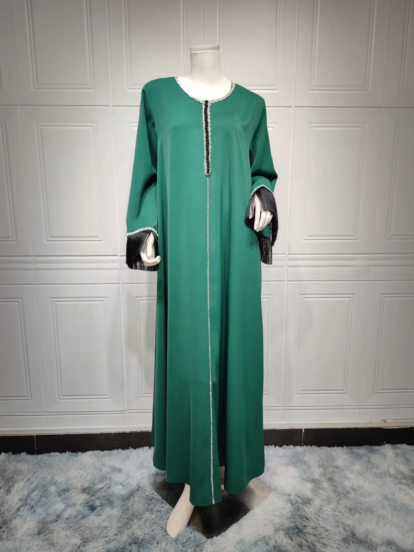 Jalabiya Abaya Dubai Women Elegant Arab Muslim Arabic Long Party Modest Dress Diamonds Tassels Saudi Moroccan Kaftan Robe Islam