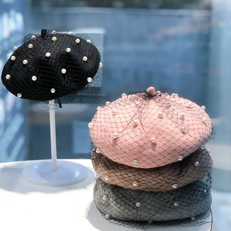 Pearl Mesh Beret Women's Spring and Autumn Fashion Multi functional Retro Lace Painter Hat Wool Hat