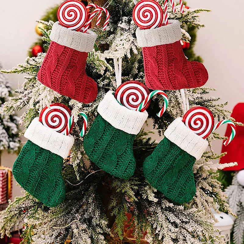 

Christmas Knitted Socks Christmas Tree Decor Pendants Red Green Xmas Tree Hanging Mini Socks Home Party Supply Noel Charms Gift