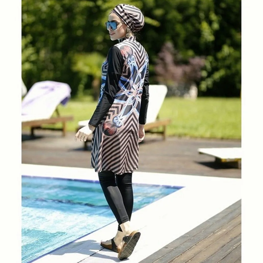 Women's Muslim Swimwear Modest Lslamic Swimming Clothes Hijab Long Sleeves Sport Swimsuit 4 Pcs Burkinis Wear Bathing Suit 4XL