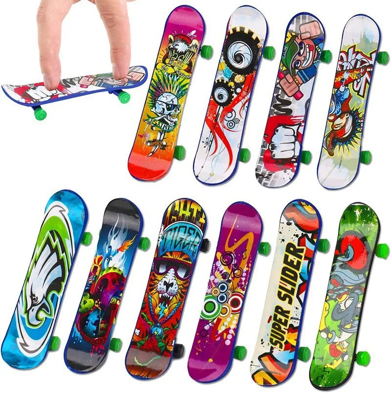 Juguetes para niños, transformación de huevo de dinosaurio, giroscopio giratorio, flauta, juguetes de avión, mini patineta para vaso de dedo, regalos para niños