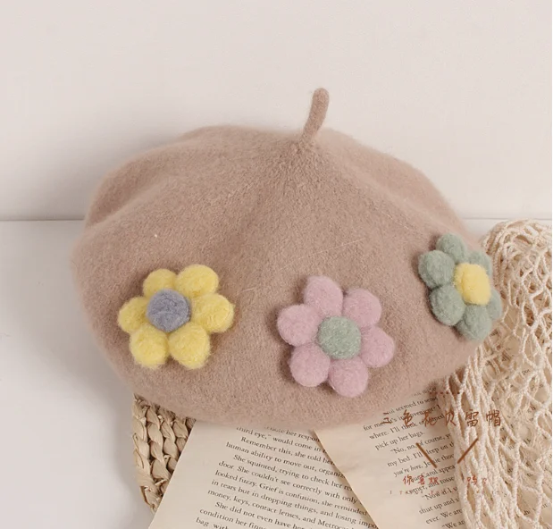 Рисунок 6 - Недорогой Модный берет для детей и взрослых