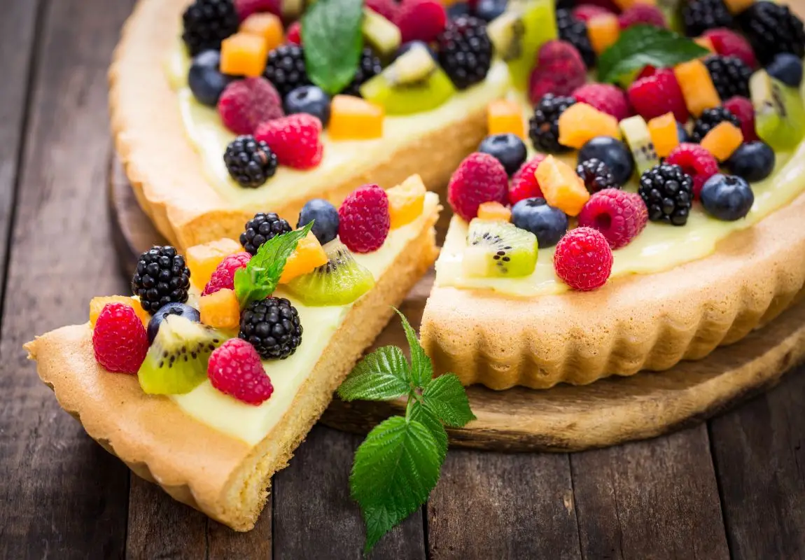 Fondo para fotografía de fiesta de cumpleaños con tarta de frutas, fresas y arándanos, pancarta decorativa para baby shower