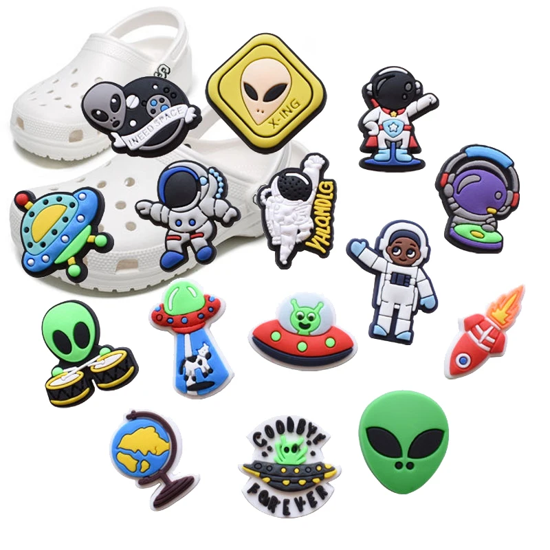 15 Piece Set Novelty Astronaut Pins Croc Charms For Shoe Airship Croc